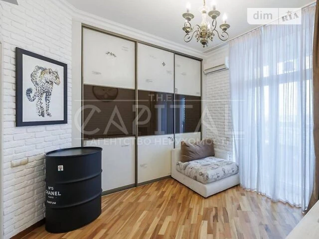 Sale of 3-room apartment 105.1 sq. m on Dniprovska embankment 26D • ID