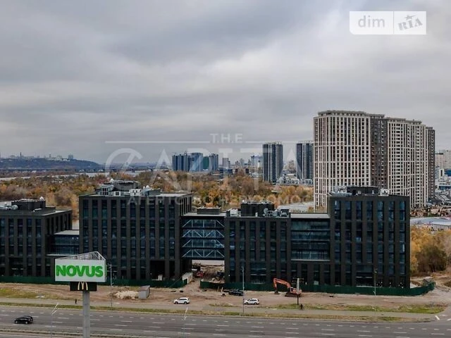 Sale of 3-room apartment 105.1 sq. m on Dniprovska embankment 26D • ID