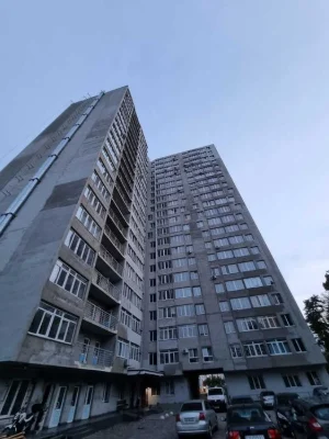 Продам 1но кім. квартиру, 38 кв.м, вул.Ракетна, 24, секція 3
