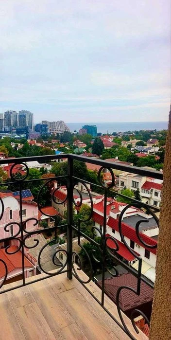 Продам квартиру в ЖК Лимнос