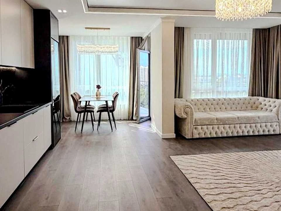 Квартира. Івано-Франківськ, Героїв Миколаєва вул., (Будинок