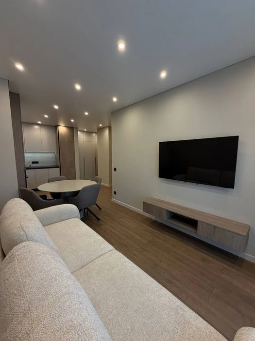 Продаж квартири ЖК В4
