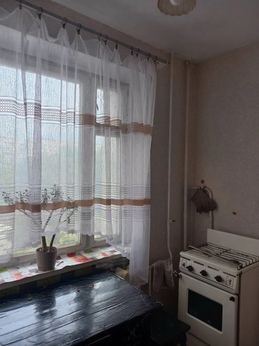 Продам 1 кімнатну квартиру