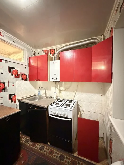 В продажу 3 к к в Центрі / вул. Робоча ( Сухий Фонтан )
