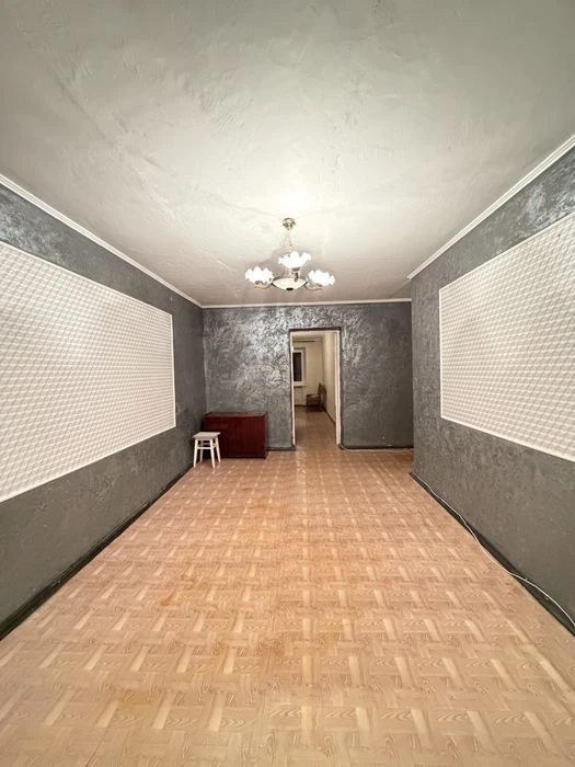 В продажу 3 к к в Центрі / вул. Робоча ( Сухий Фонтан )