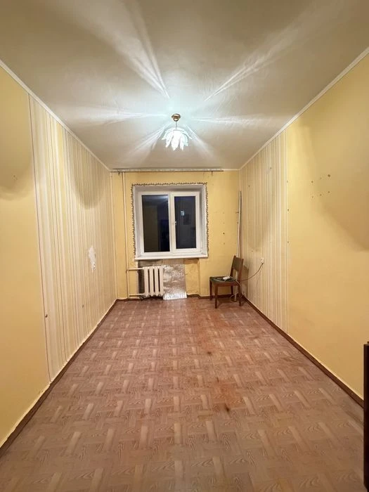 В продажу 3 к к в Центрі / вул. Робоча ( Сухий Фонтан )