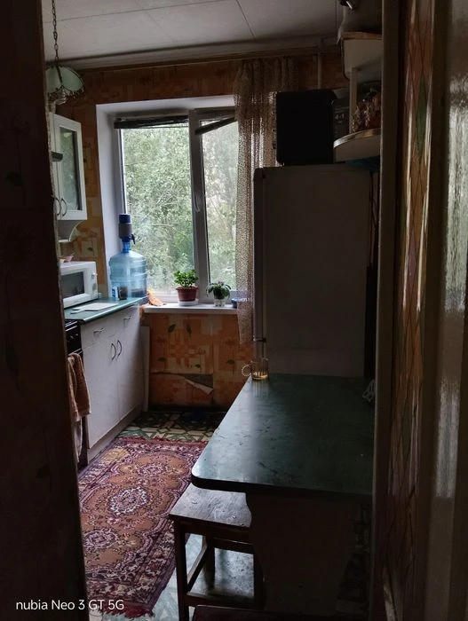 Продаётся 2 ком квартира 3я слободская