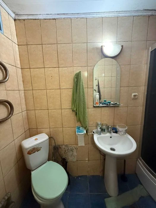 Продажа 2 кімнатного жилкопа в Центрі