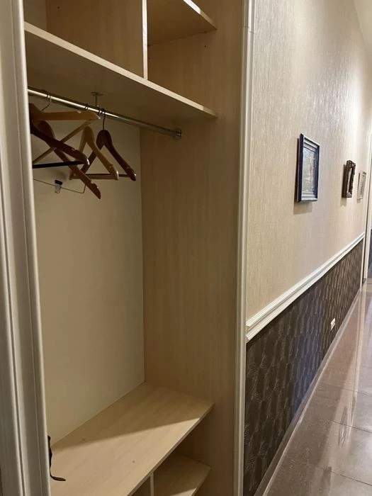 Продаж квартири метро Олімпійська