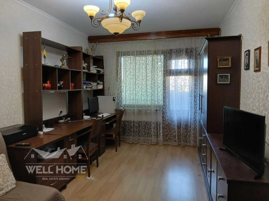 Продаж 3к квартири, Харківське шосе, 172А, м. Київ