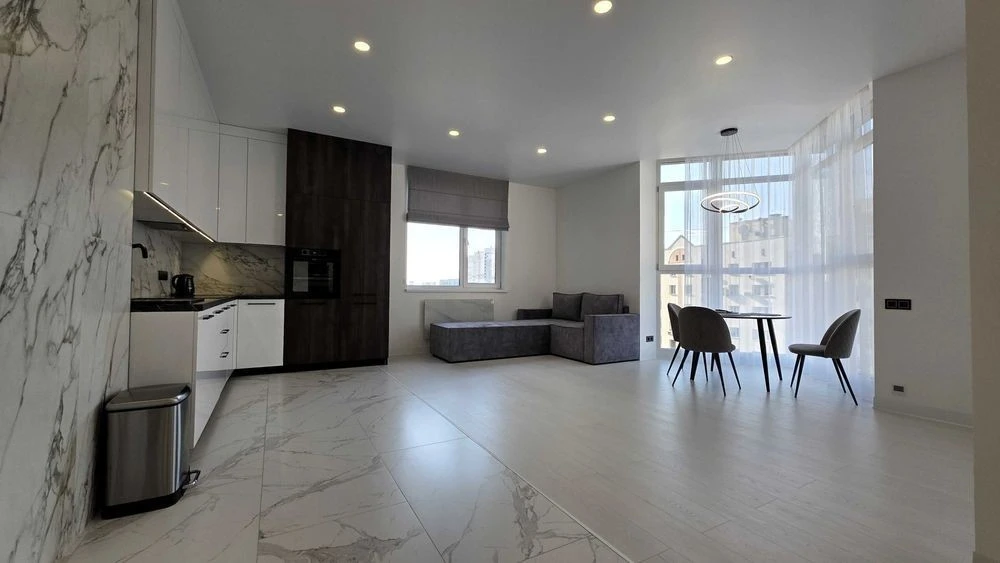 Продаж 3к квартири 80 м² | вул. Андрія Верхогляда 14А | ЖК D