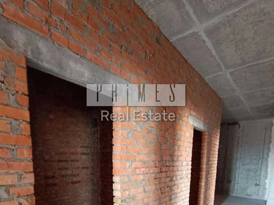 Продаж 4к квартири 106м2 без ремонту Edelweiss House Звірине