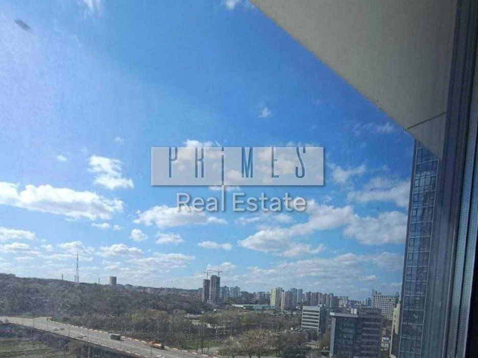 Продаж 4к квартири 106м2 без ремонту Edelweiss House Звірине