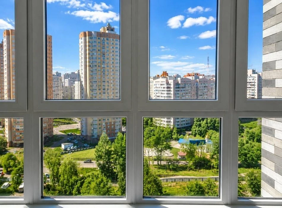 2кім квартира з ремонтом ЖК Ревуцький метро без коміссії