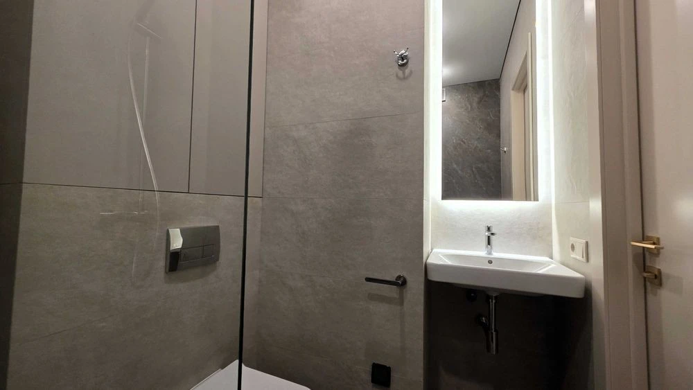 Продаж 3к квартири з ремонтом 101.4 м² | вул. Андрія Верхогл