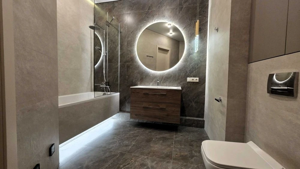 Продаж 3к квартири з ремонтом 101.4 м² | вул. Андрія Верхогл