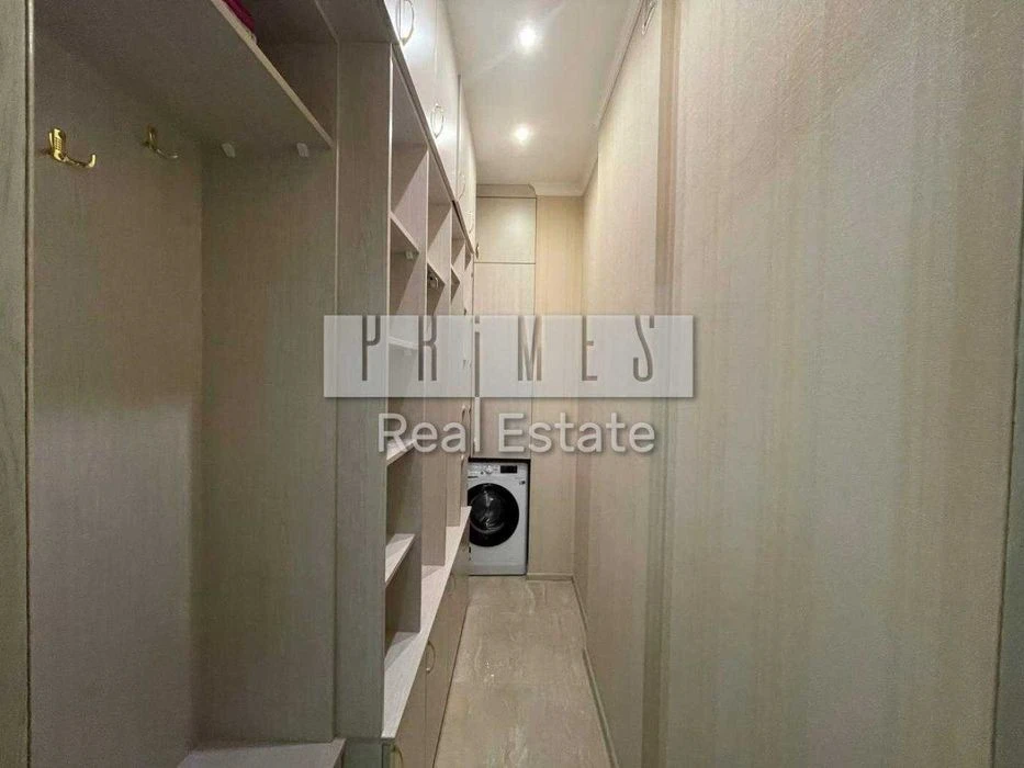 Продаж 2к квартира 86м2 ремонт RiverStone Дніпровська набере