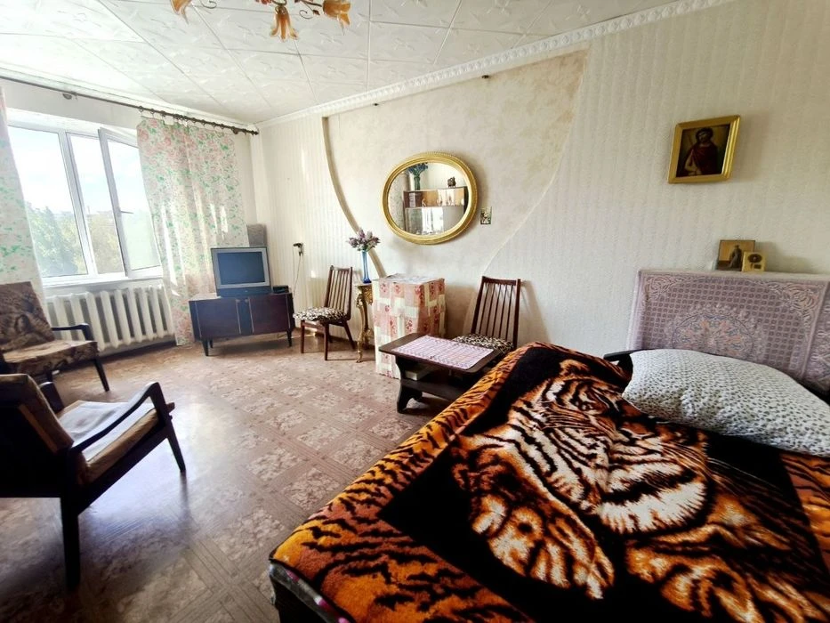 1к квартира на Дніпропетровській дорозі