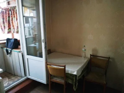 Продаж 1-кімнатної квартири 34.5 м², Героїв Сталінграда прос