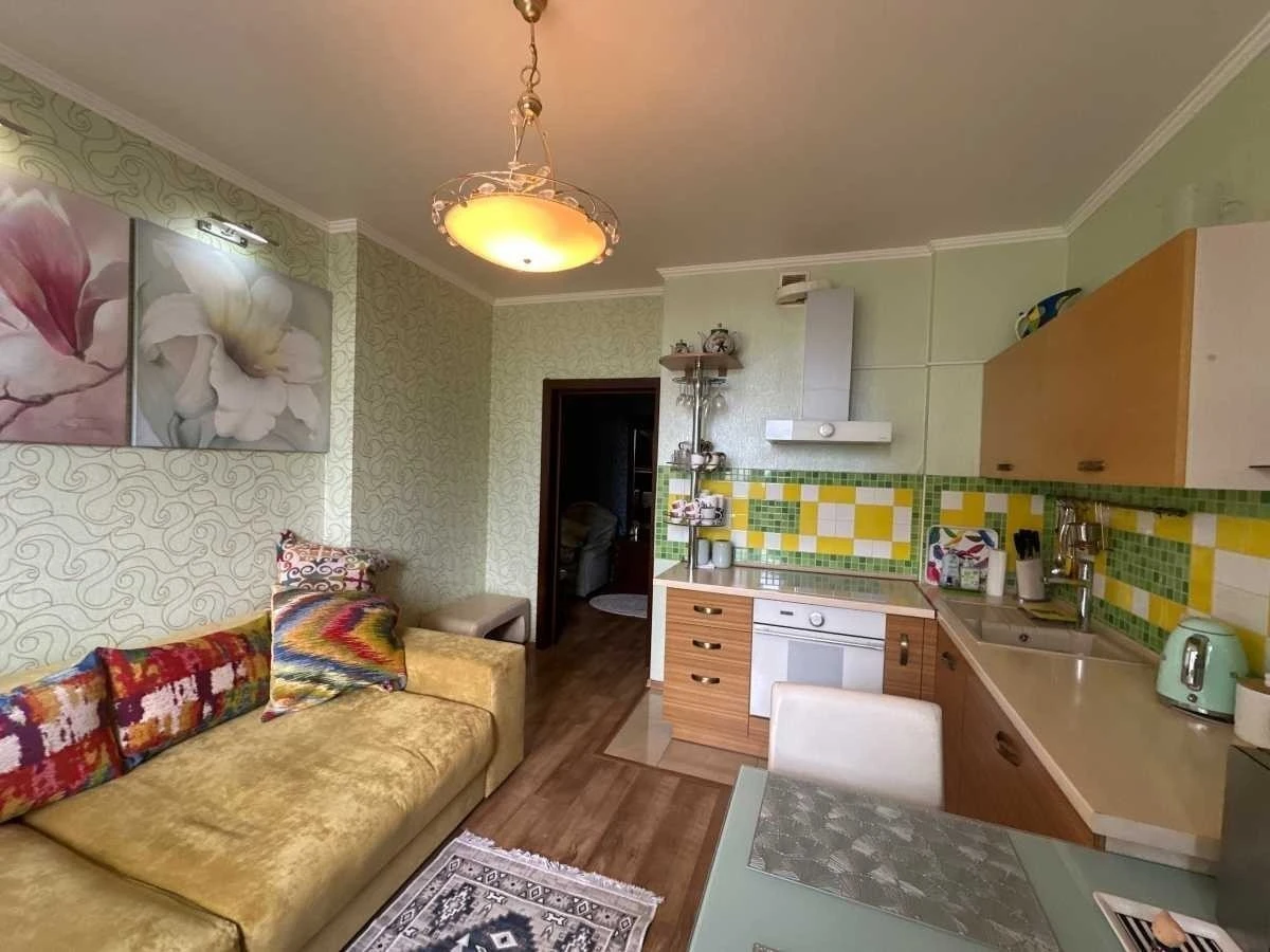 1-room apartment for sale 57 m², Urlivska St., 11A