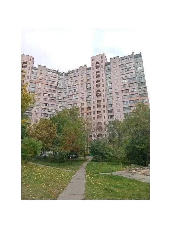 Продаж 3-кімнатної квартири 79.3 м², Наталії Ужвій вул., 9