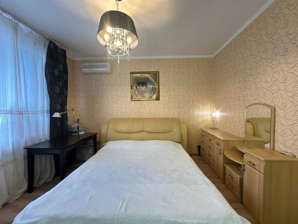 1-room apartment for sale 57 m², Urlivska St., 11A