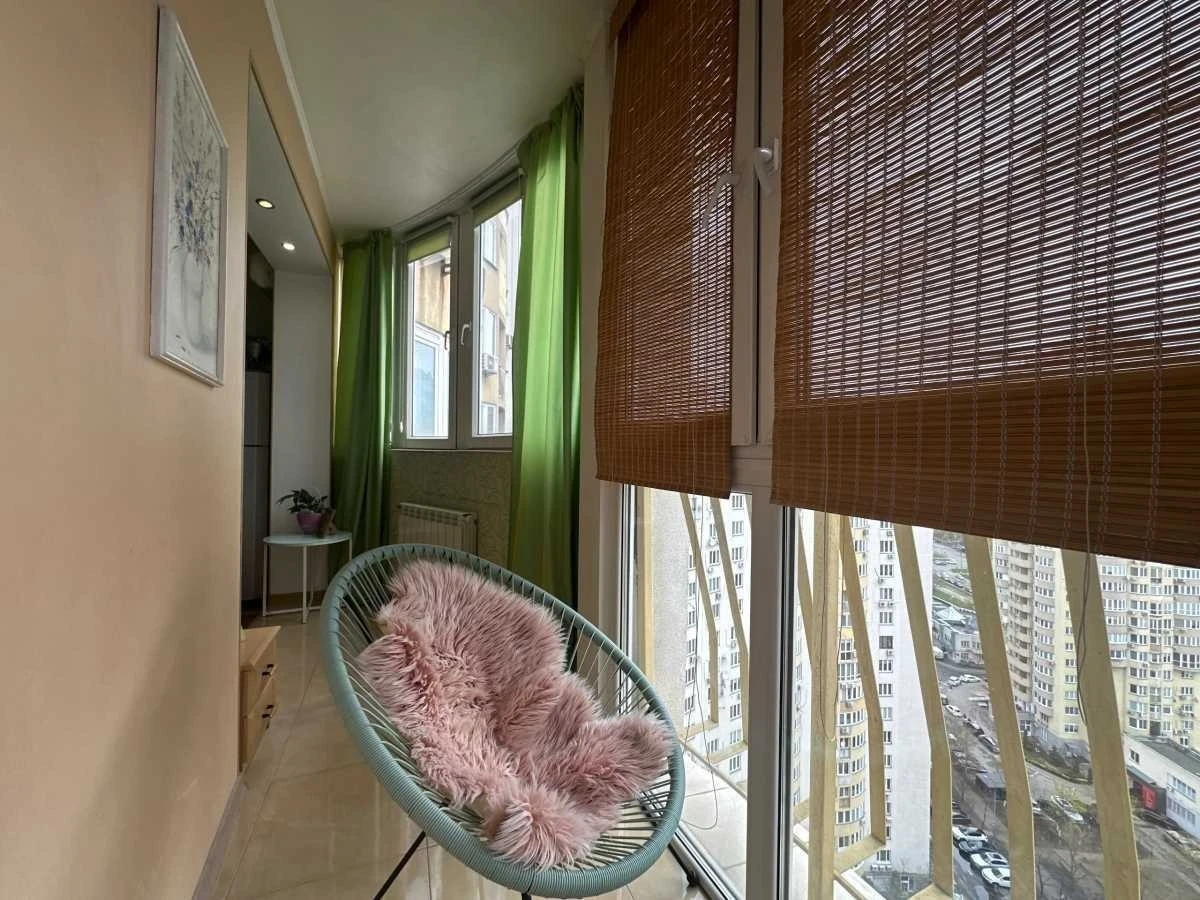 1-room apartment for sale 57 m², Urlivska St., 11A