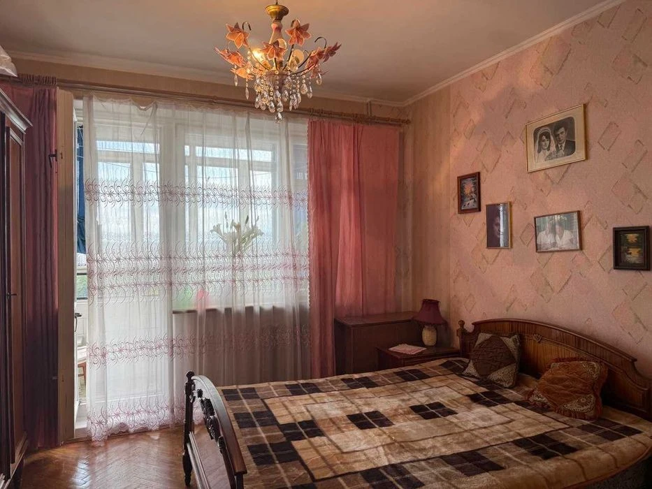 Продаж 3-кімнатної квартири вул.Шевченка, Рясне-1, чешка