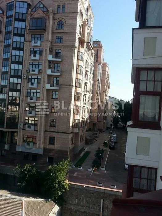 3-х Ірининська, 5/24