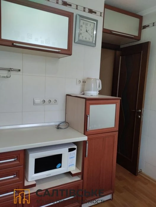 6905-IP Selling a 1-room apartment on Saltovka Geroev Truda 533m/r