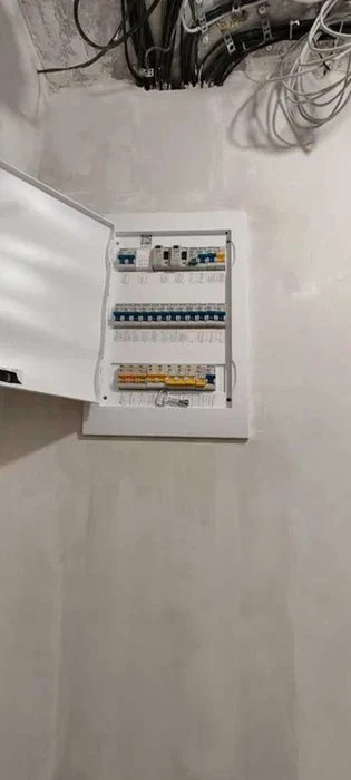 еRenovation Sale 3-room. 7/9 79m2 Residential Complex Mira-3