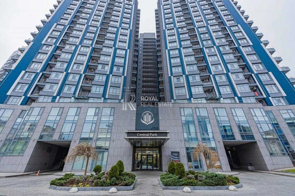 Apartment for sale in the residential complex "Central Park". Metro station Lybidska. Pechersk