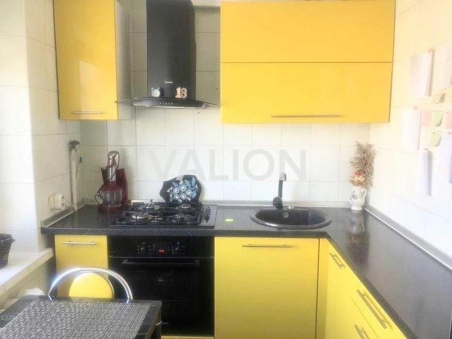 Sale of 2-room apartment 46 m², Kharkivskoe shosse, 21/3