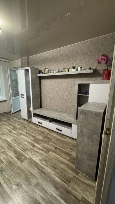 Продам, двокімнатна , 12квартал, Терра,