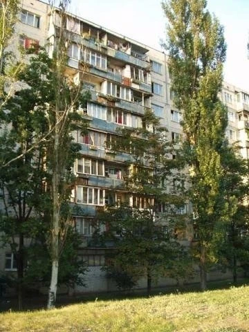 Sale of 2-room apartment 46 m², Kharkivskoe shosse, 21/3