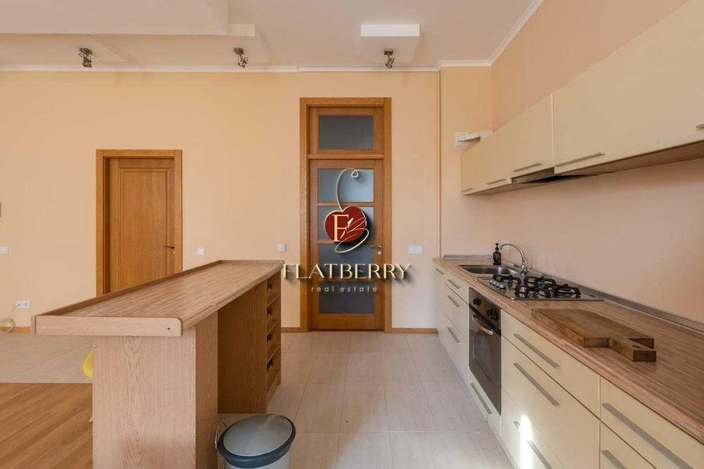 No% Sale 3K, Lyuteranska 27-29, Pecherskyi district, AUTONOM