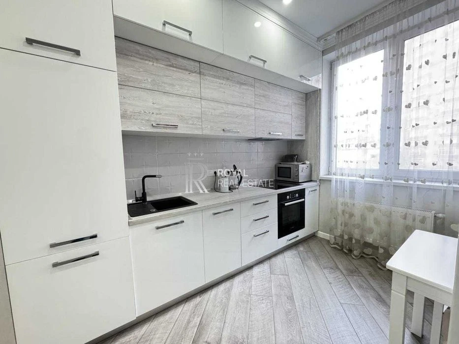 Продаж Квартира 1к 57 м2 Золотоустівська ЖК "Златоуст" 4-й п