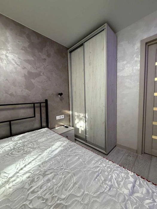 2к! квартира, Алмазний, 2/5 пов, 46 м2, роздільні кімнати, є