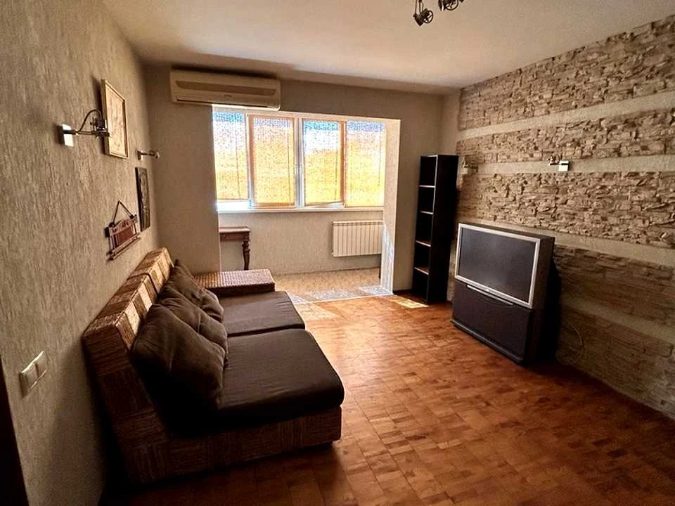 Квартира. Київ, Миколи Закревського вул.
