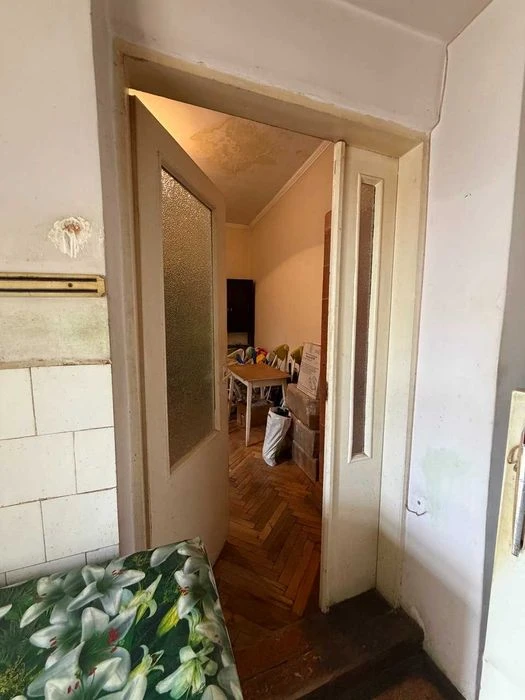 Продаж 1 кімнатної квартири по вулиці Богдана Хмельницького