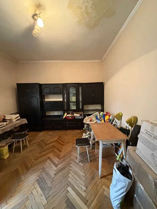 Продаж 1 кімнатної квартири по вулиці Богдана Хмельницького