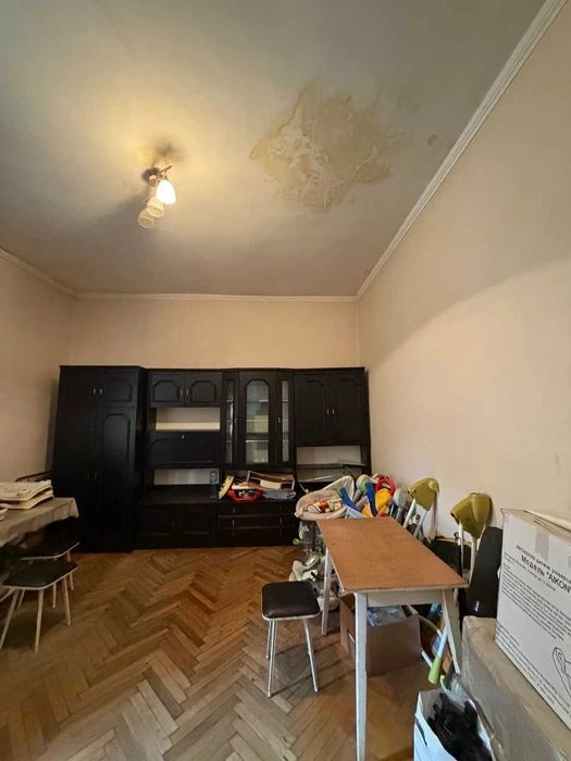 Продаж 1 кімнатної квартири по вулиці Богдана Хмельницького