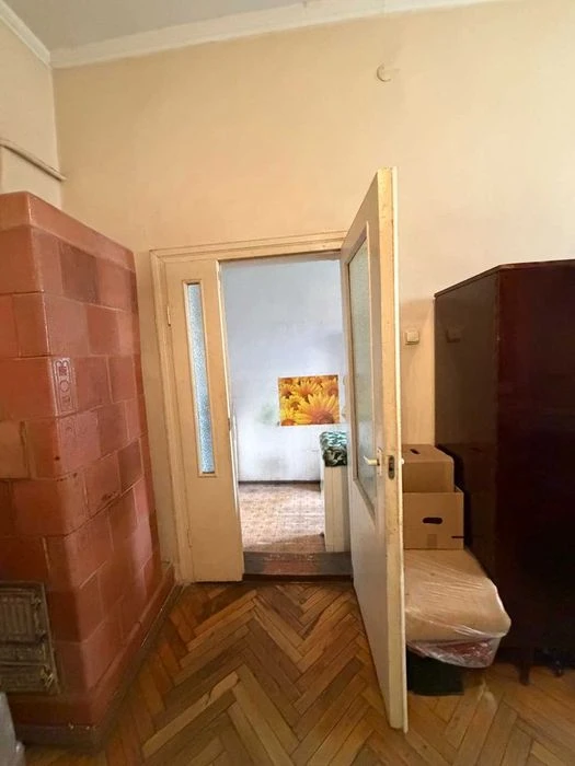 Продаж 1 кімнатної квартири по вулиці Богдана Хмельницького