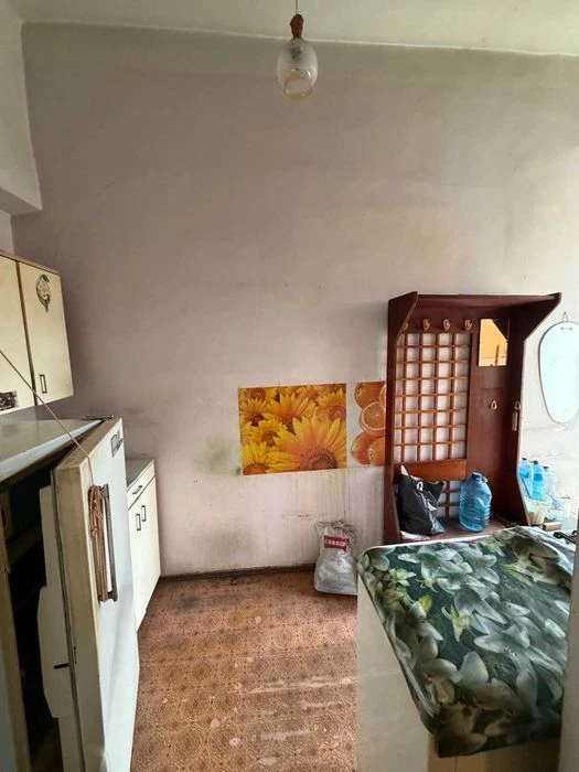 Продаж 1 кімнатної квартири по вулиці Богдана Хмельницького