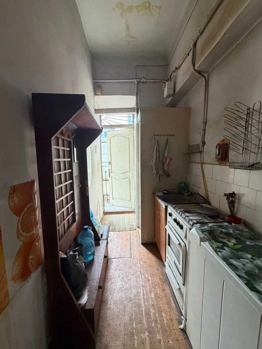 Продаж 1 кімнатної квартири по вулиці Богдана Хмельницького