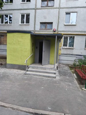 Продам реальн1 кімнатну квартиру, Одеська.