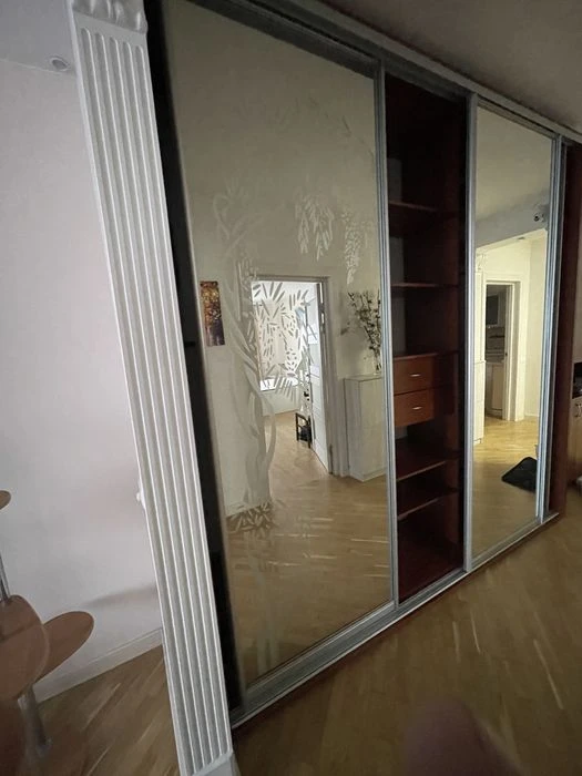 Продажа 2х комнатной квартиры 85 кв. Киев Голосеевский пр. Н