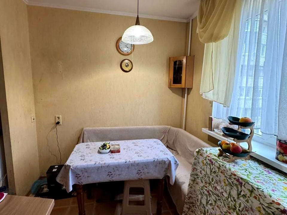 Apartment. Kharkiv, Valentynivska St. (Blyukhera)