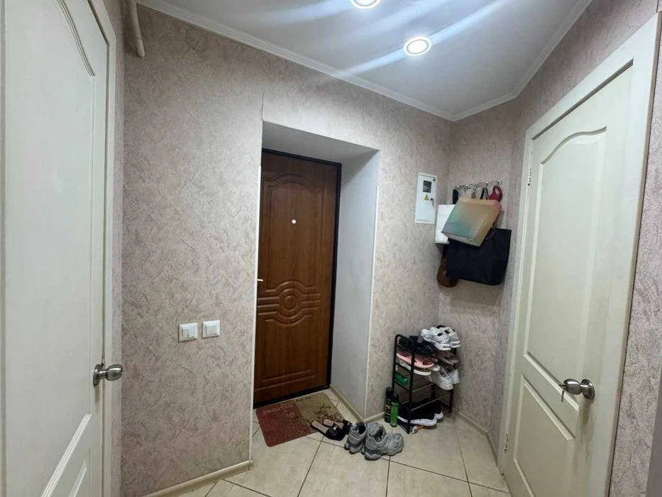 Продаю 1 комнатную квартиру на Садовой и1