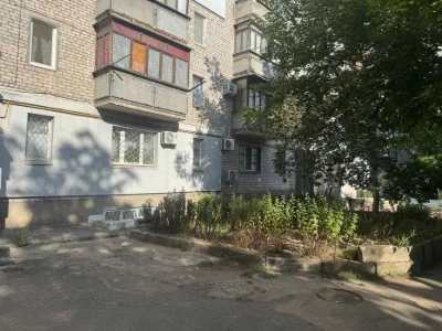 Продаю 1 комнатную квартиру на Садовой и1